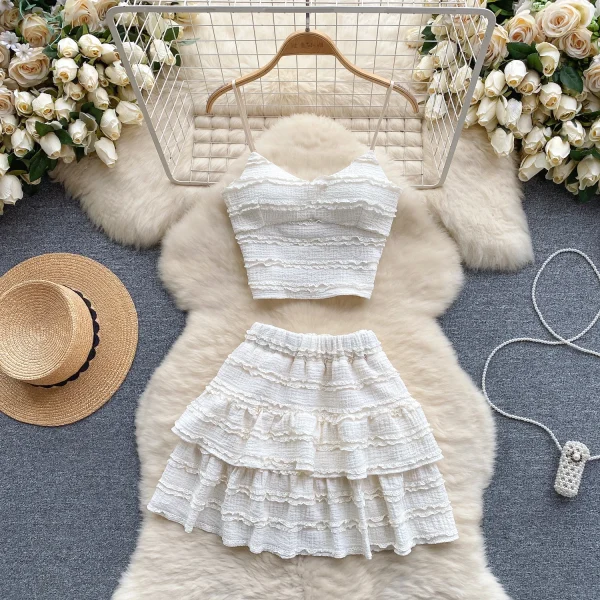 LE4188 Korean Wear a Sweet Lace Halter Tank Top Sexy Short Ruffled Skirt to Reduce Age Vacation Two-Piece Set - Image 3