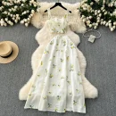 LE4219 Ins Vacation Wear With Women'S Superior Waist Waist Short Halter Top High Waist Slimming Embroidery Skirt Two-Piece Set
