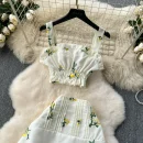 LE4219 Ins Vacation Wear With Women'S Superior Waist Waist Short Halter Top High Waist Slimming Embroidery Skirt Two-Piece Set