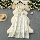 LE4219 Ins Vacation Wear With Women'S Superior Waist Waist Short Halter Top High Waist Slimming Embroidery Skirt Two-Piece Set